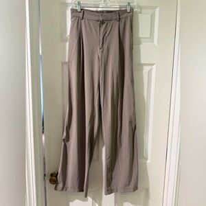 Vuori villa trouser, size S, color Walnut